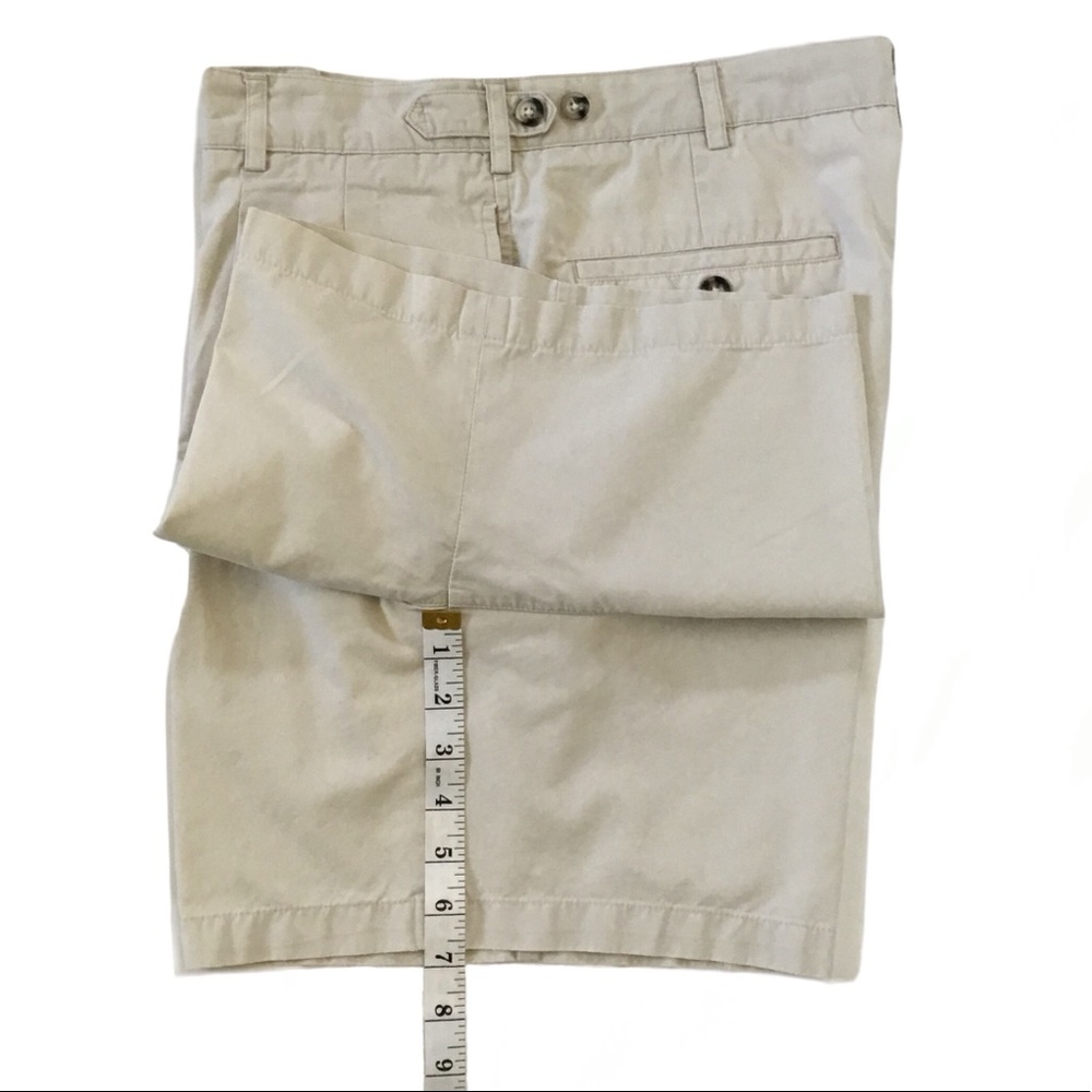 Falconnable Cotton Twill Walking Shorts. Sz. 33 - Picture 5 of 6